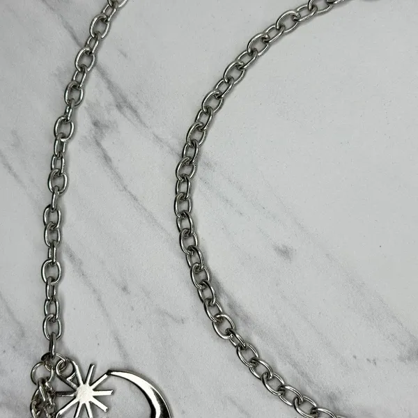 Draped Moon Star Silver Tone Chain Link Belt One Size (OS) ✨ - Image 7