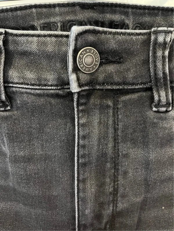 American Eagle NWOT Next Level Stretch Highest Rise Black Jegging Size 4 - Image 4