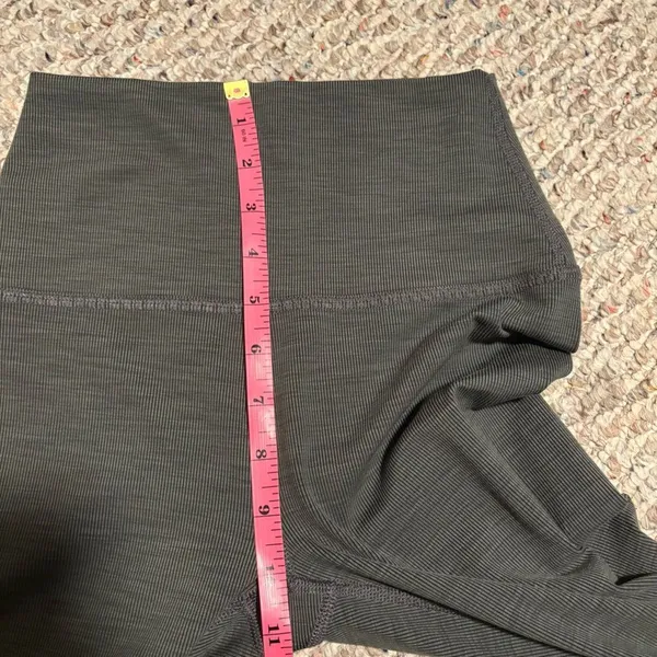 Beyond Yoga Heather Rib High‎ Waisted Midi Legging Smoke Grey- Size Small - Image 6