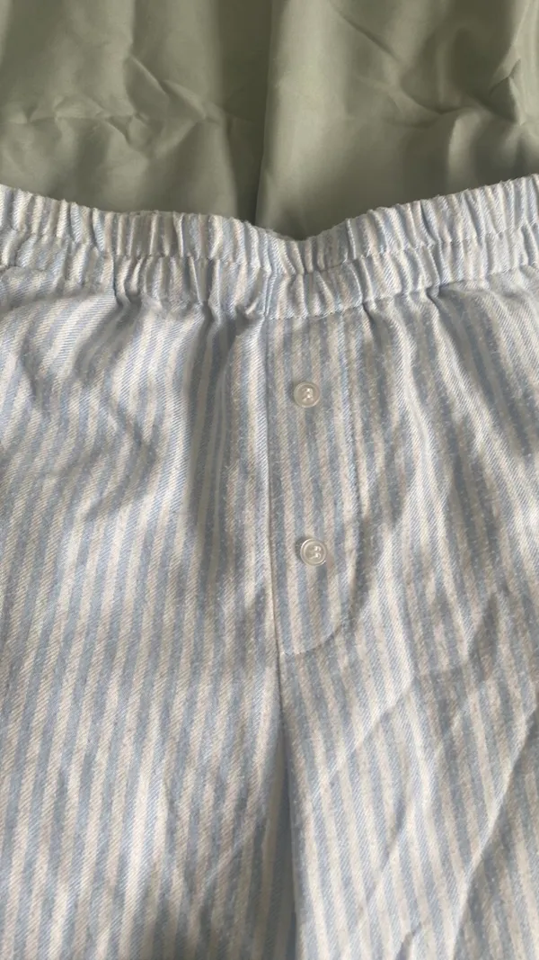Blue and white stripped pants - Image 3