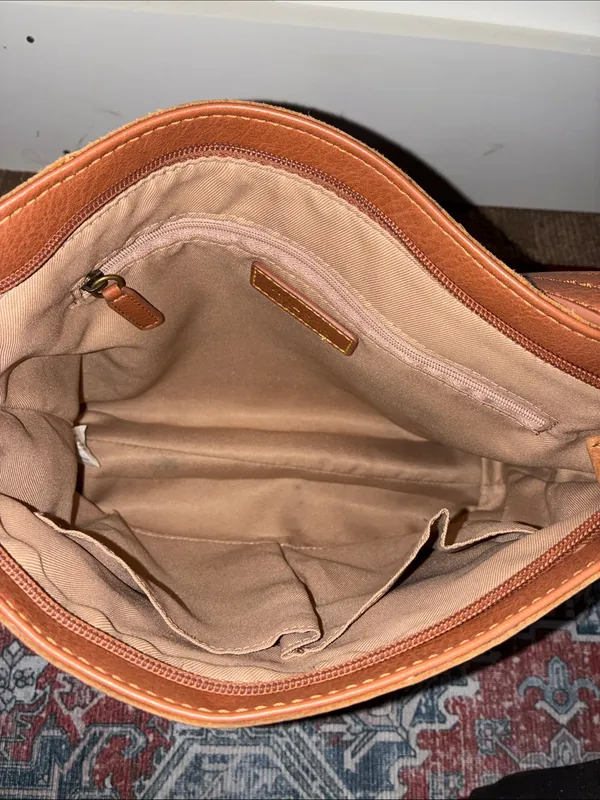 The Sak Tan Light Brown Tooled Leather Shoulder Bag Purse - Image 7