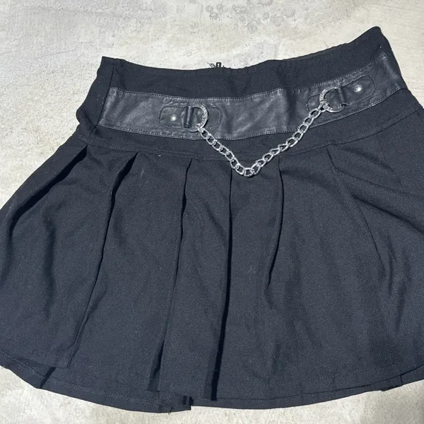 Royal Bones Black Chain Pleated Mini Skirt Punk Goth Y2K Emo Grunge Alt SZ M - Image 3