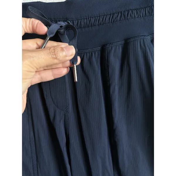 Lululemon Dance Studio Mid Rise Joggers True Navy Lightweight Cargo Pants Size 2 - Image 7