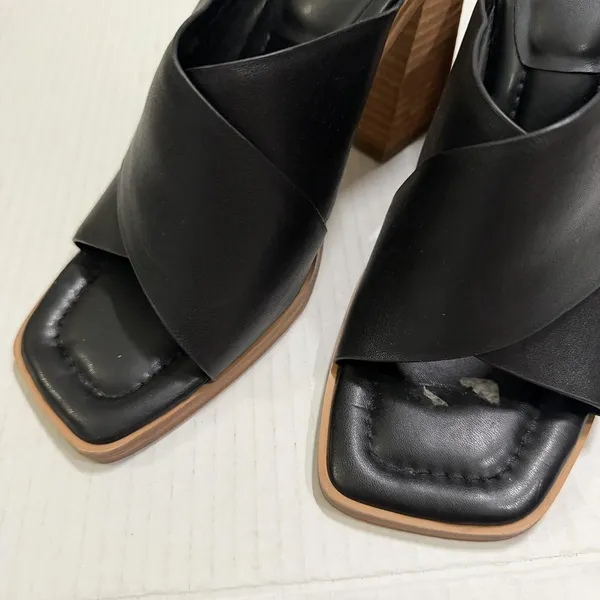 Marc Fisher Shoes Womens Size 9 Black Leather Block Heel Mule Sandals Square Toe - Image 8
