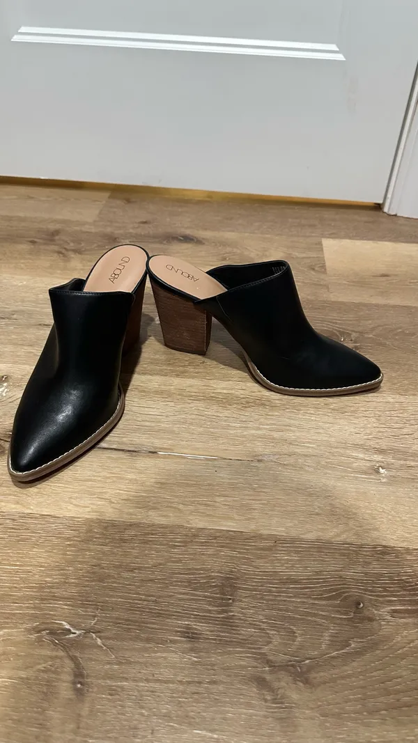  Nordstrom Rack Black Backless Booties - Image 2