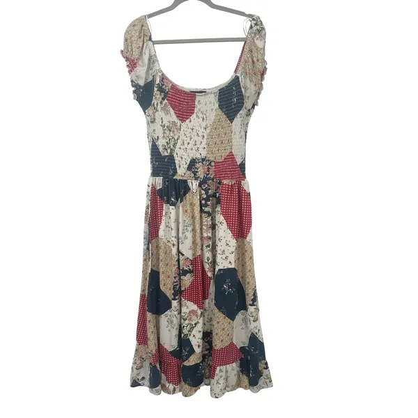 Urban Outfitters Maxi Dress Womens L Patchwork Smocked Boho Cottagecore Prairie - Image 2