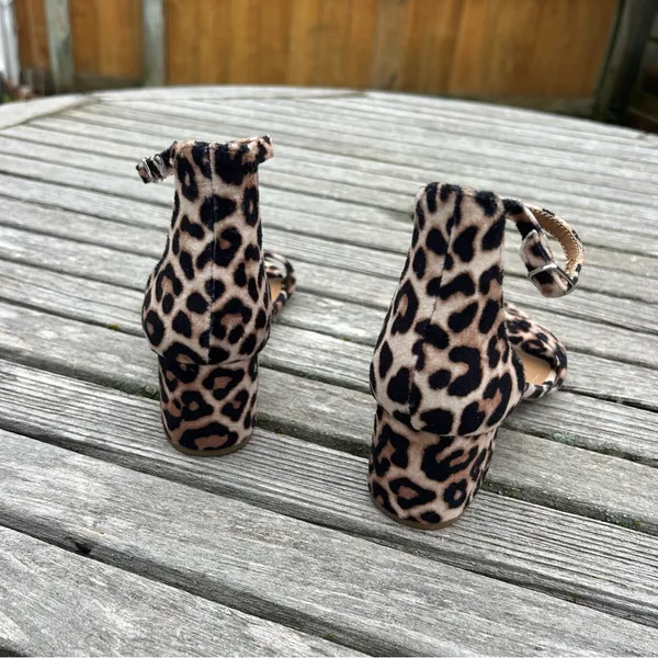 Steve Madden Women's Irenee Block-Heel Sandals size 6 cheetah‎ animal furry - Image 7