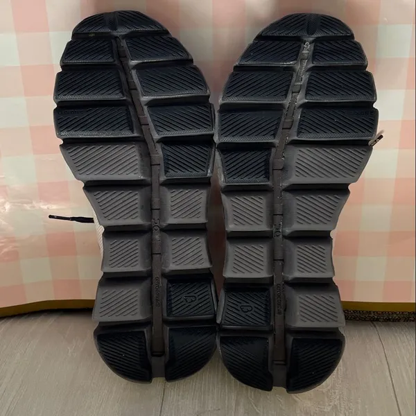 On Running Cloud X 3 orchid/Iron. Gray Size 7.5 - Image 9