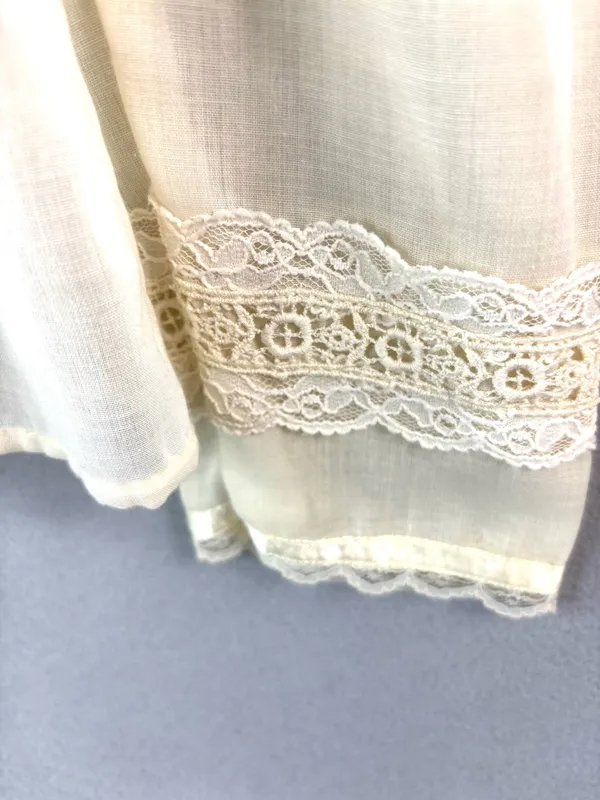Jessica’s Gunne Sax 11 Vintage Victorian Style Cream Lace Yoke Ruffle Blouse - Image 6