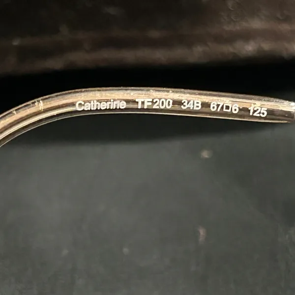 Tom Ford Gold Butterfly Frame Sunglasses with Dark Lenses missing nose guard - Image 6