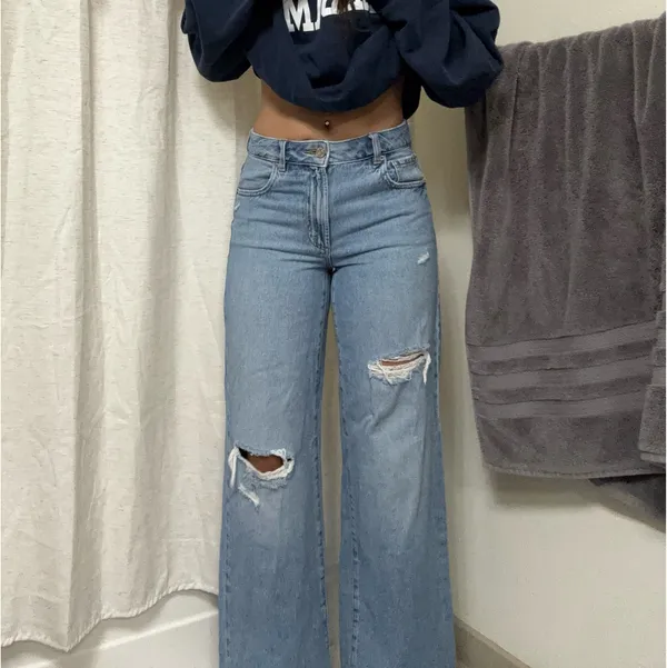 Garage Wide-Leg Jeans - Image 2