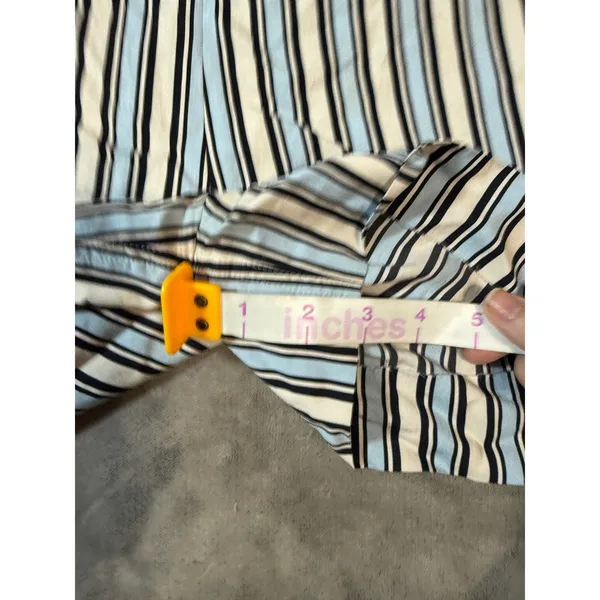 NWOT Chinti & Parker Size 6 Light Blue Cream Navy Midsummer Relaxed Shorts‎ - Image 5