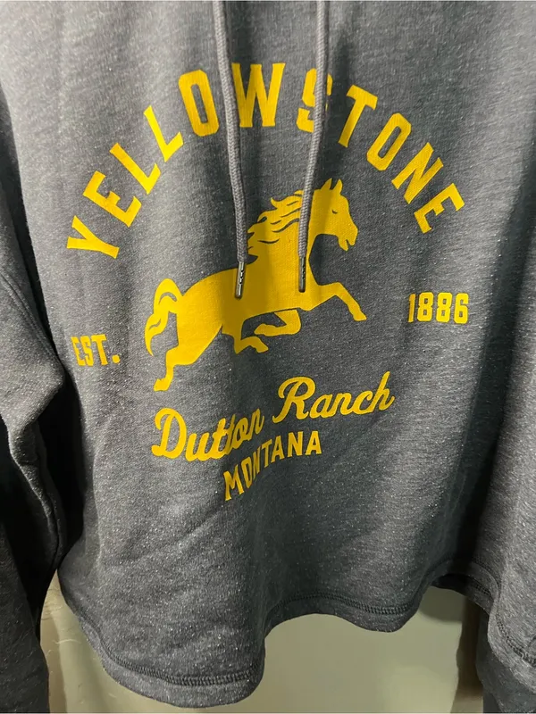Wrangler x Yellowstone Dutton Ranch Cropped Graphic Hoodie Sweatshirt - Image 3