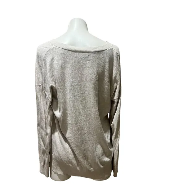 Banana Republic Women's V-Neck Pullover Sweater Beige Standard Size L - Image 4