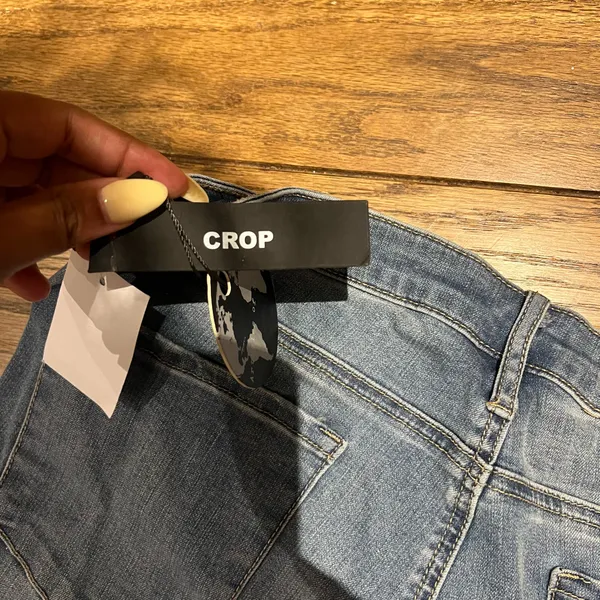 Articles of Society Super Soft Crop Jeans - Image 7