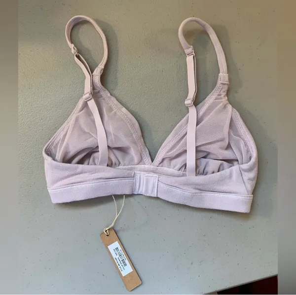 SKIMS Triangle Bra NWT - Image 4