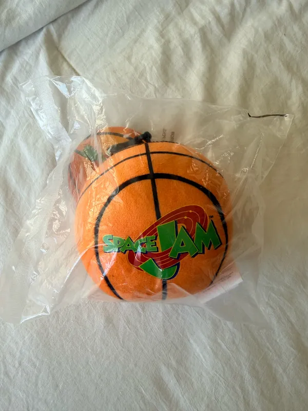 Space jam plushie Orange - Image 6