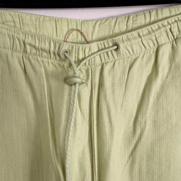 Roark Campover Pants Soft Lime Green Elastic Waist Tapered Leg Womens Medium - Image 13