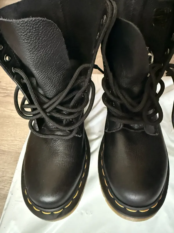 Dr. Martens 1460 Pascal Virginia Black Soft Leather Boots - Image 7