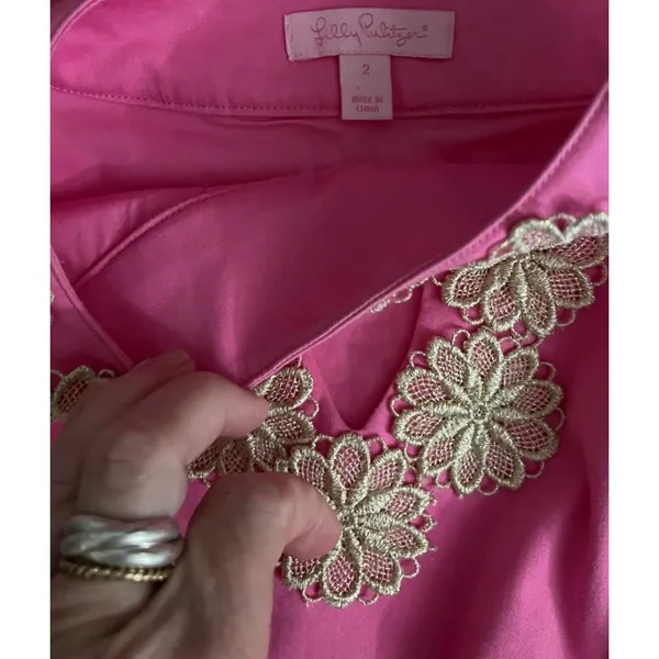 Lilly Pulitzer 2 Gold Applique Hotty Pink Keyhole Dress Shift ALine Flowers - Image 8