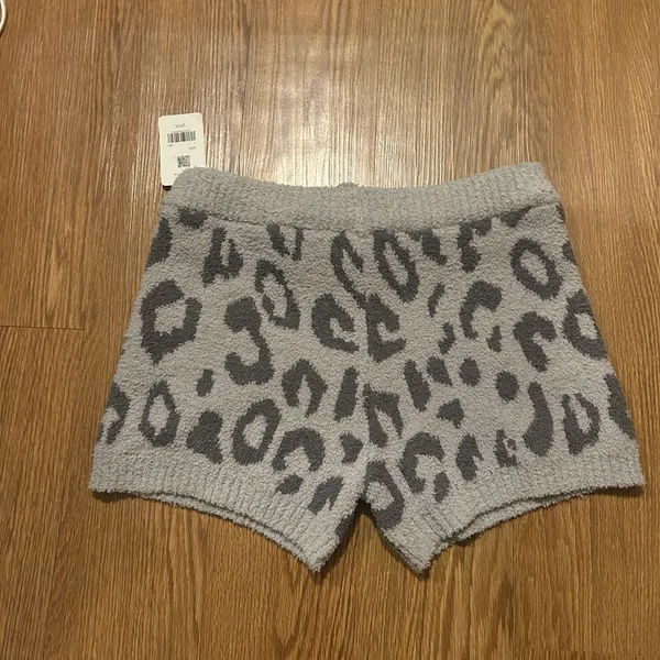 Altar’d State Leopard Print Comfy Knit Shorts size L NWT - Image 2