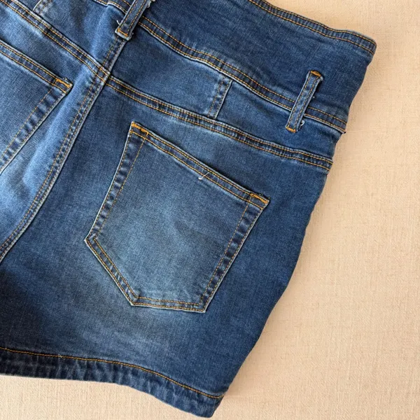 Almost Famous Womens‎ High Rise Denim Shorts Size 13 Blue Medium Wash - Image 12