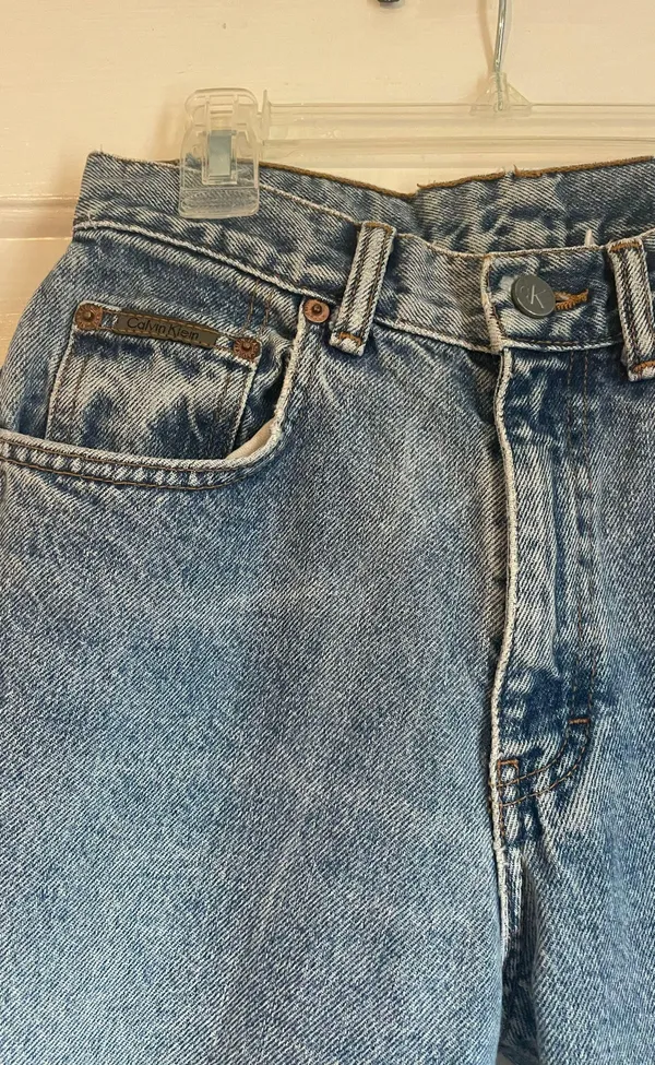 Calvin Klein Vintage High Waisted Mom Jeans - Image 2