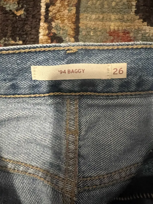 Levi’s 94 Baggy Jeans  - Image 4