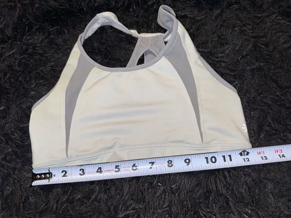 Athleta Women's Size S White and Grey Mesh Racerback Sports Bra - Image 7