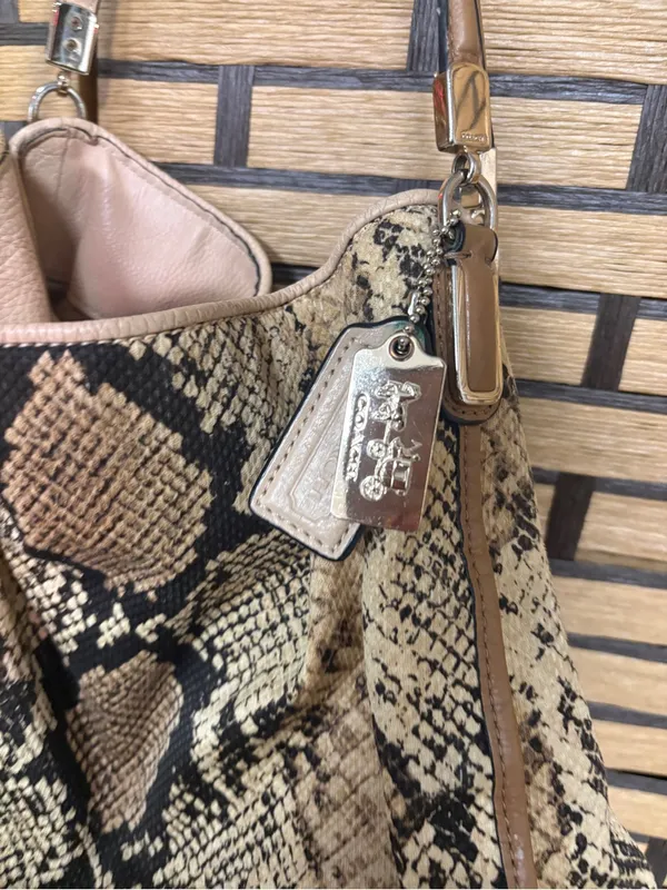 Coach tan Madison python shoulder bag - Image 3