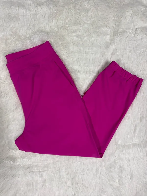 Lululemon Adapted State High-Rise Cropped Jogger Size 8 Sonic Pink - Image 5