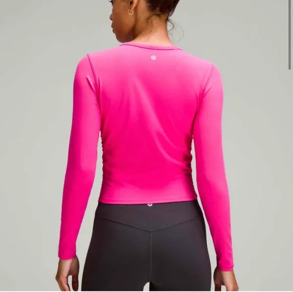 Lululemon workout long sleeve shirt  - Image 6