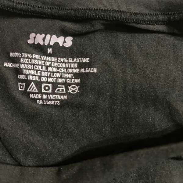 SKIMS Fits Everybody T-Shirt M - Image 3