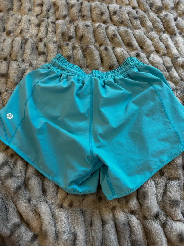 Lululemon Low-Rise Hotty Hot 4" Shorts - Image 2
