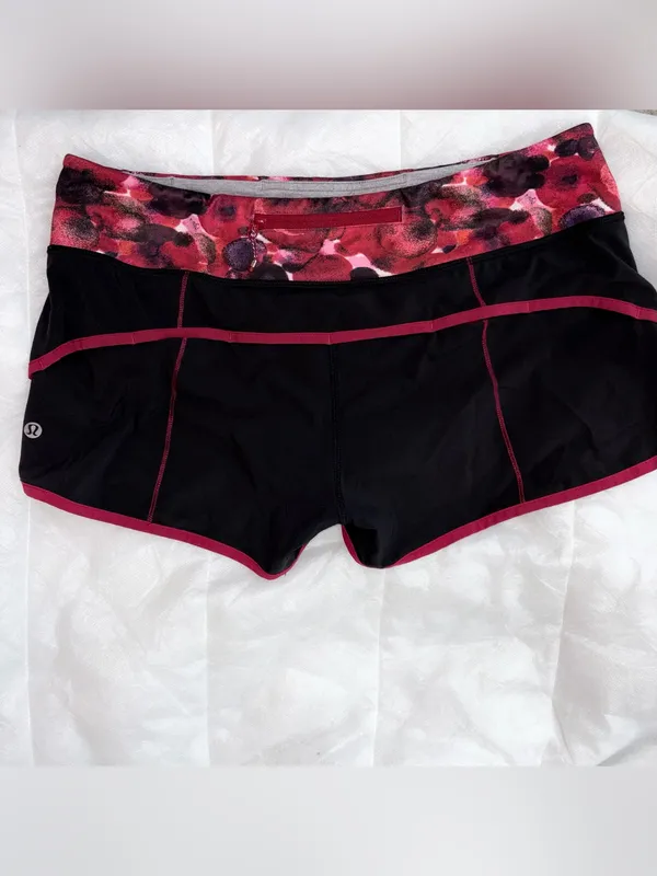Lululemon Womens Speed Up Shorts Size 8 Running Sweat Wicking Stretch Workout - Image 3