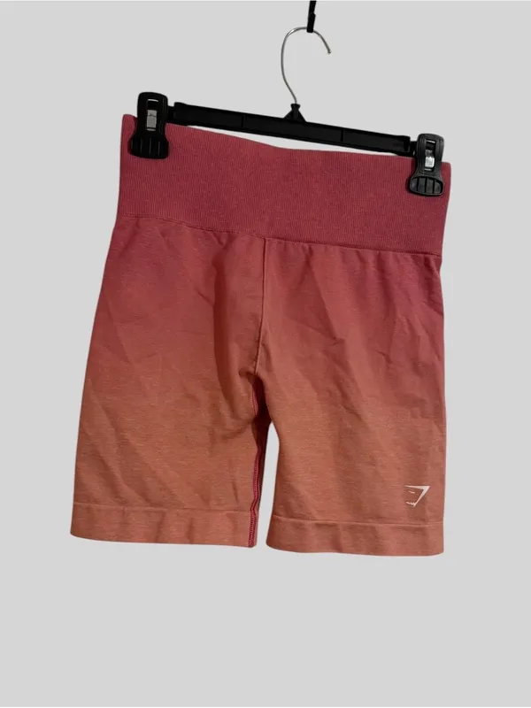 Gymshark Women's Ombre High-Waist Bike Shorts - Rose to Peach - Image 4