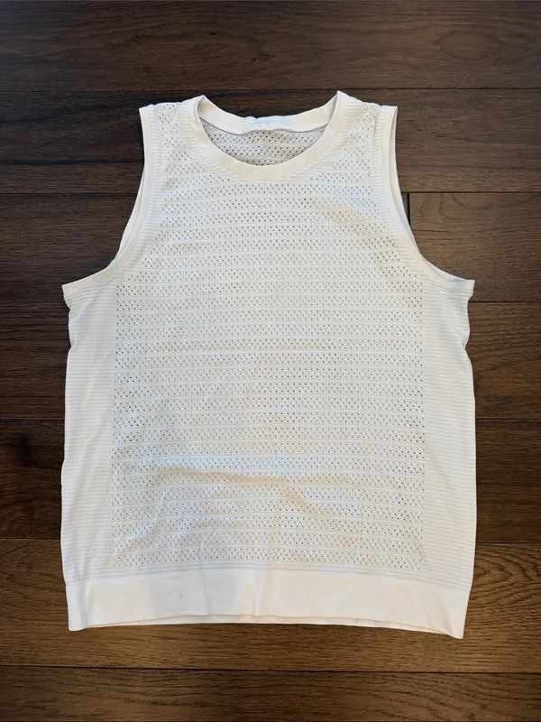 lululemon Women's Breeze By Muscle Squad Tank Top in White Size 6 - P37 - Image 2