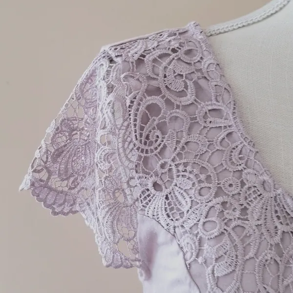 Maurices lavender peplum blouse size medium - Image 3