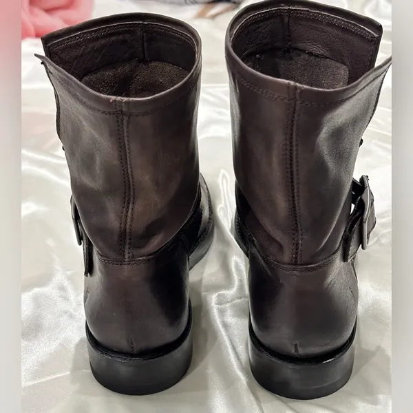 Frye Natalie Engineer Short Boots Size 6 Brown Leather Western Festival Boho - Image 8
