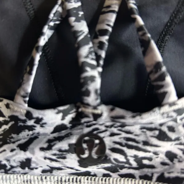 Lululemon Athletica Black and White Free To Be Patterned Sports Bra - Image 3