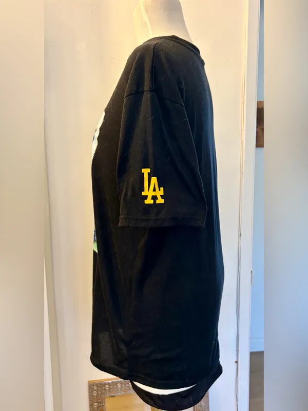 Los Angeles Dodgers 2024 SGA Lakers Showtime Reunion T-Shirt Black - Size M - Image 3