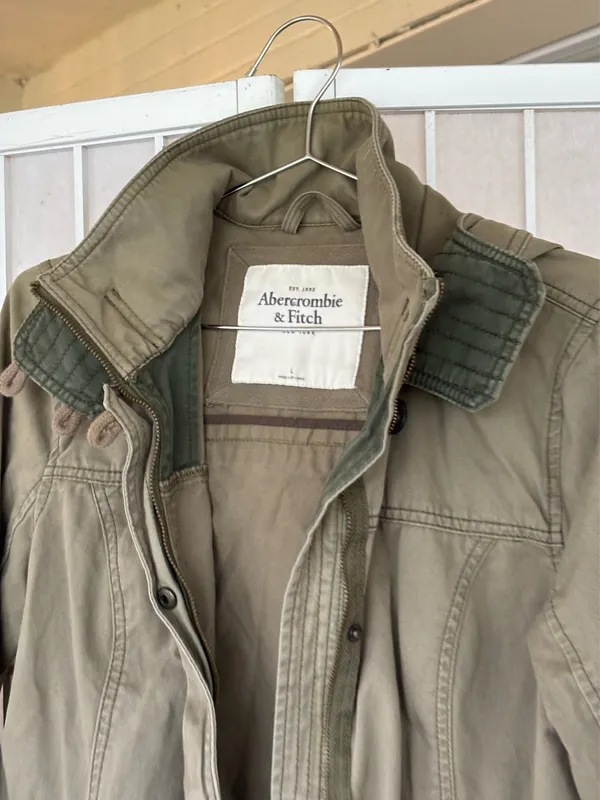 Abercrombie and Fitch Army Jacket L - Image 4
