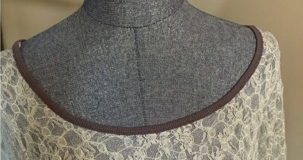 Lace Frill Long Sleeve Top - Image 6