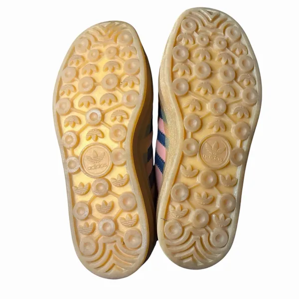 adidas Gazelle Bold Pink Navy Gum Platform Shoes H06122 Women’s size 6 sneaker - Image 7