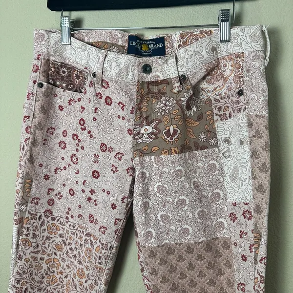 LUCKY BRAND Patchwork Pink Denim Charlie Skinny Style Jeans Pants Size 8 / 29 - Image 3