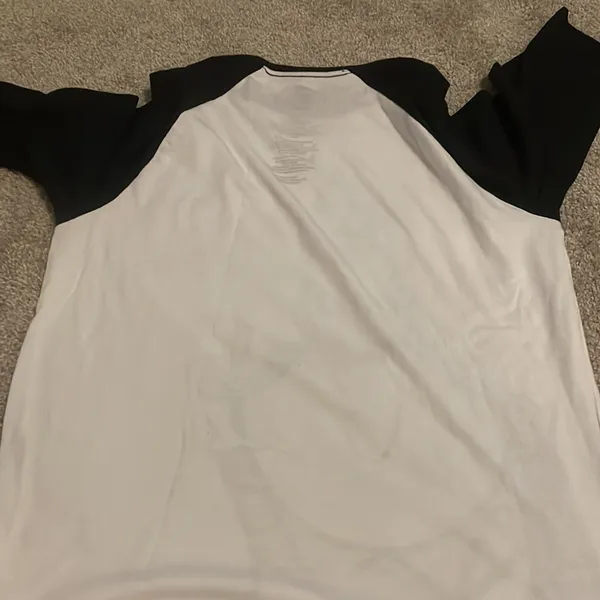 - Disney Villains Hades raglan baseball tee size medium - Image 5