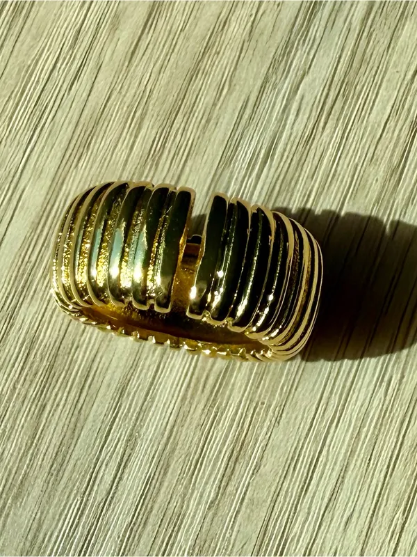 7 Gold plated steel Ribbed Dome statement Ring chunky cute preppy gift open end - Image 3
