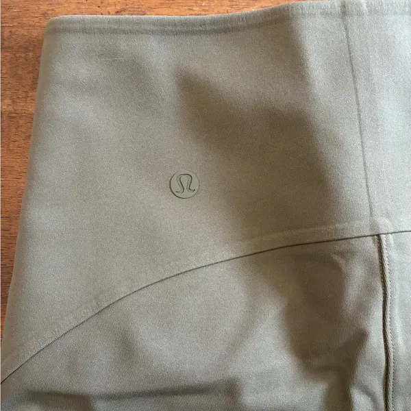 Lululemon Smooth Fit Pull-On High-Rise Cropped Pant 0 Army Green Pants - Image 4