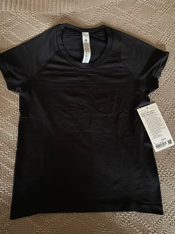 Lululemon Swiftly Tech Short Sleeve - Image 2