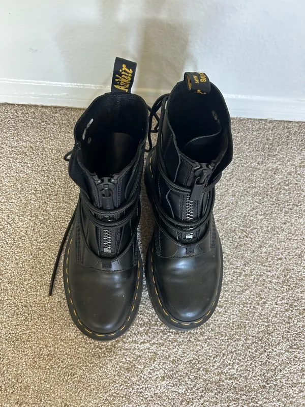 Dr. Martens - Image 4